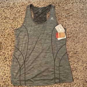 NWT Reebok Women’s Gray Dynamic Athletic running yoga Tank Top size XL